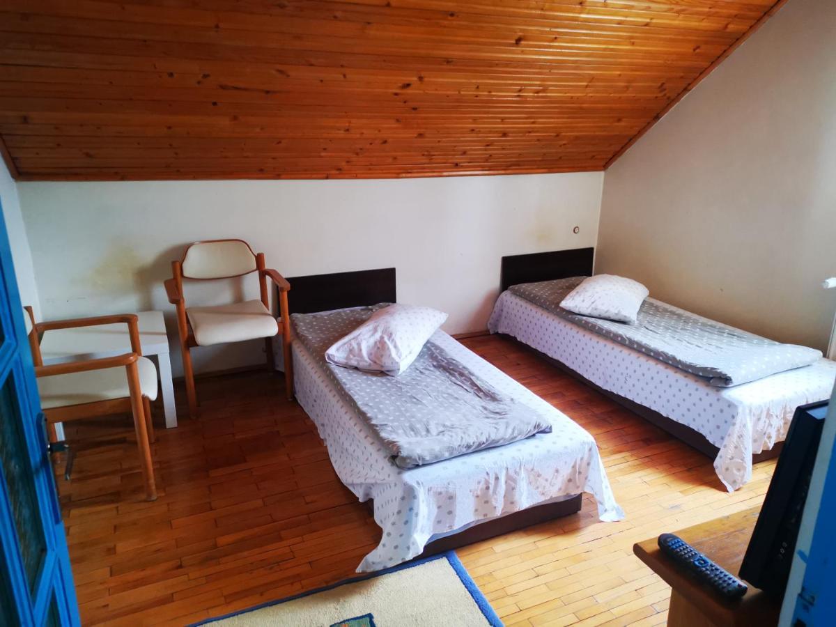 Enjoy Hostel Κλουζ-Ναπόκα Εξωτερικό φωτογραφία