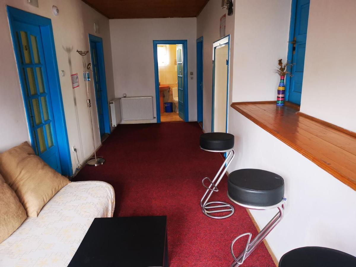 Enjoy Hostel Κλουζ-Ναπόκα Εξωτερικό φωτογραφία