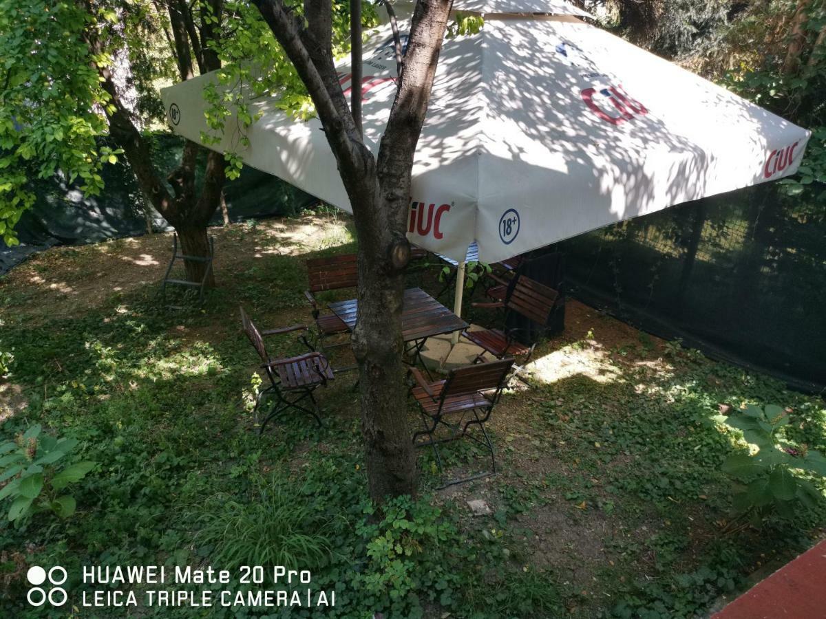 Enjoy Hostel Κλουζ-Ναπόκα Εξωτερικό φωτογραφία
