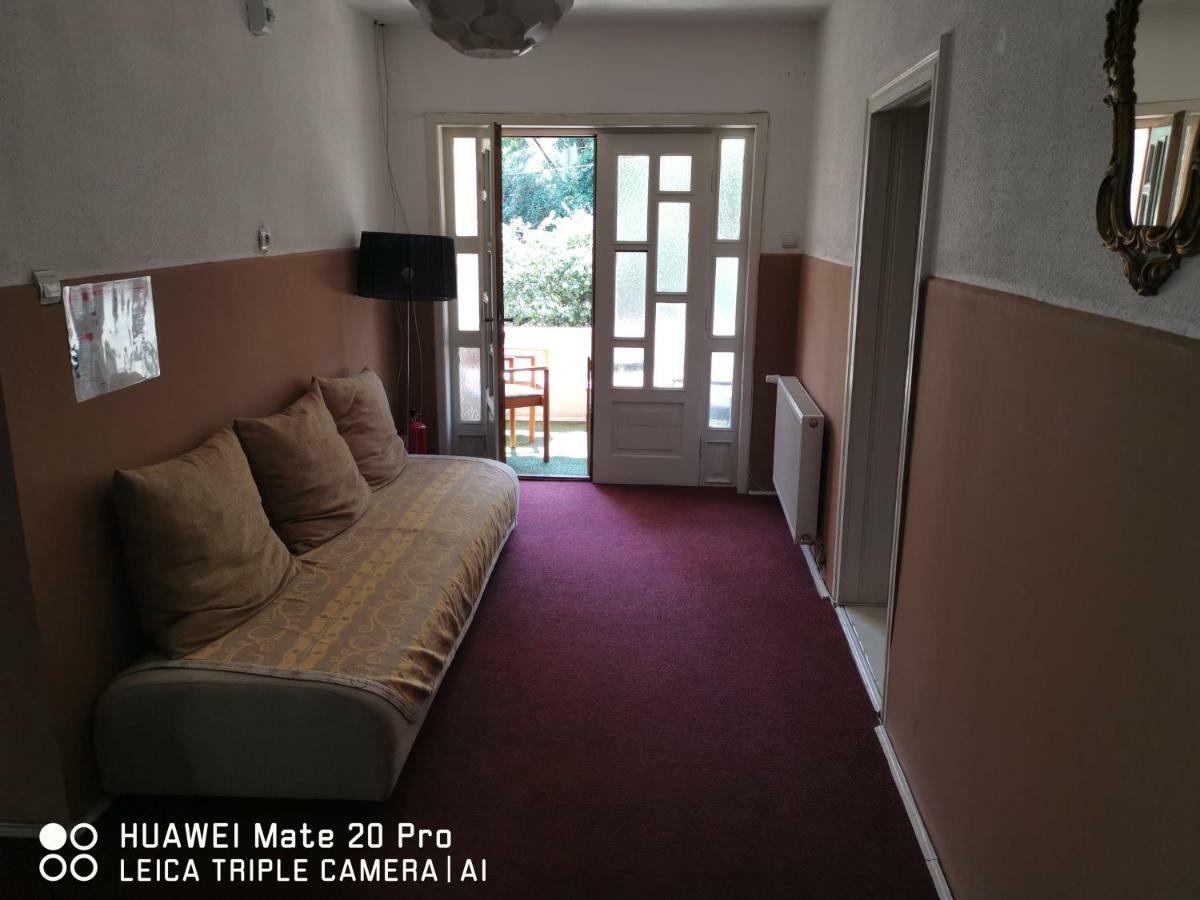 Enjoy Hostel Κλουζ-Ναπόκα Εξωτερικό φωτογραφία