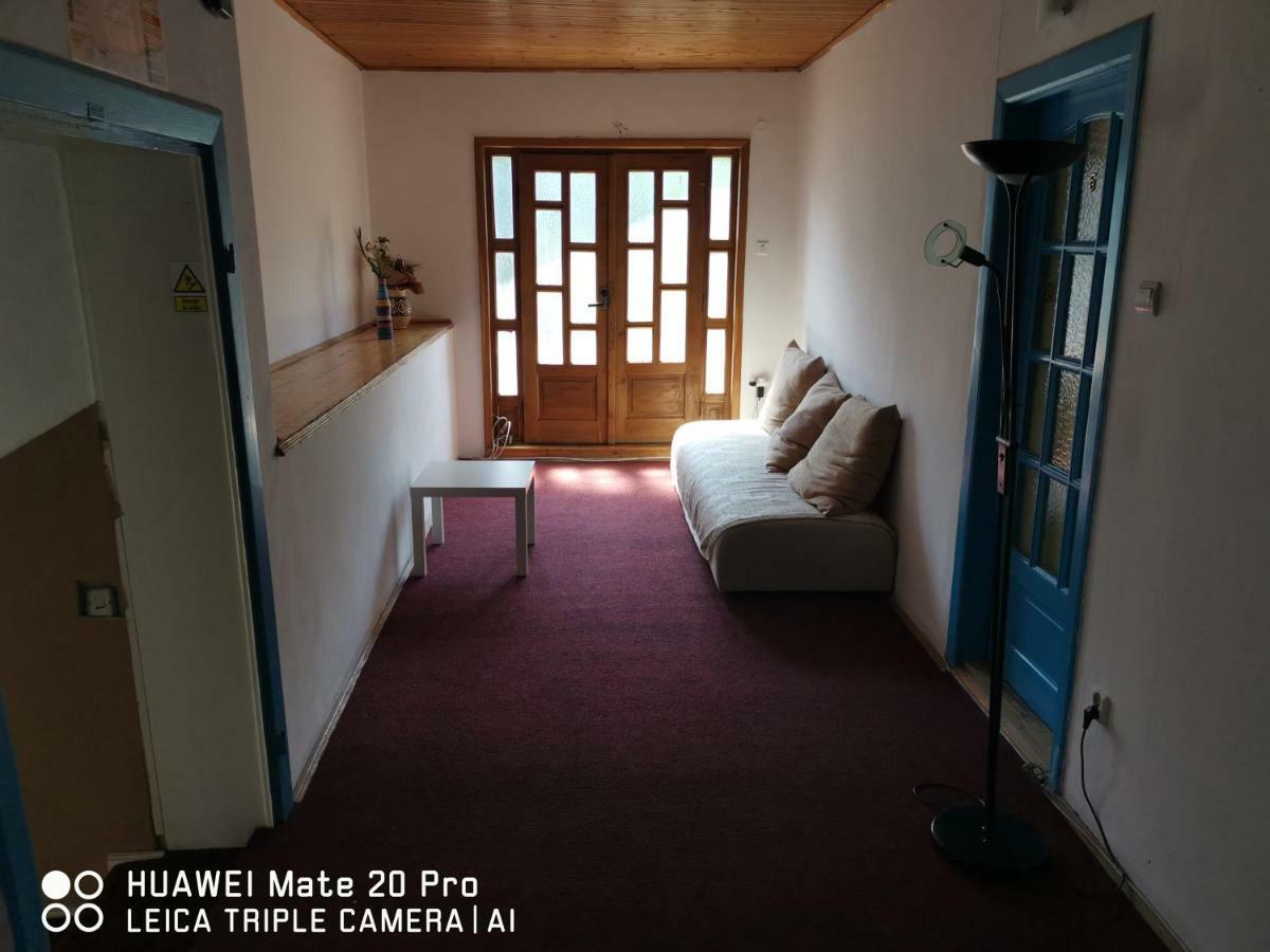 Enjoy Hostel Κλουζ-Ναπόκα Εξωτερικό φωτογραφία
