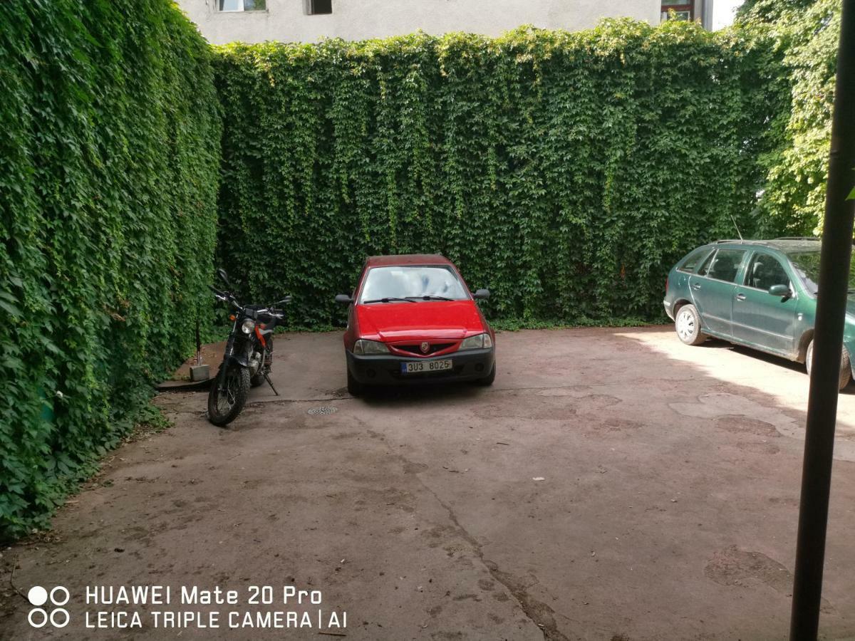 Enjoy Hostel Κλουζ-Ναπόκα Εξωτερικό φωτογραφία